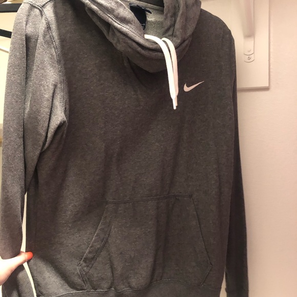 Nike hoodie - Picture 1 of 3